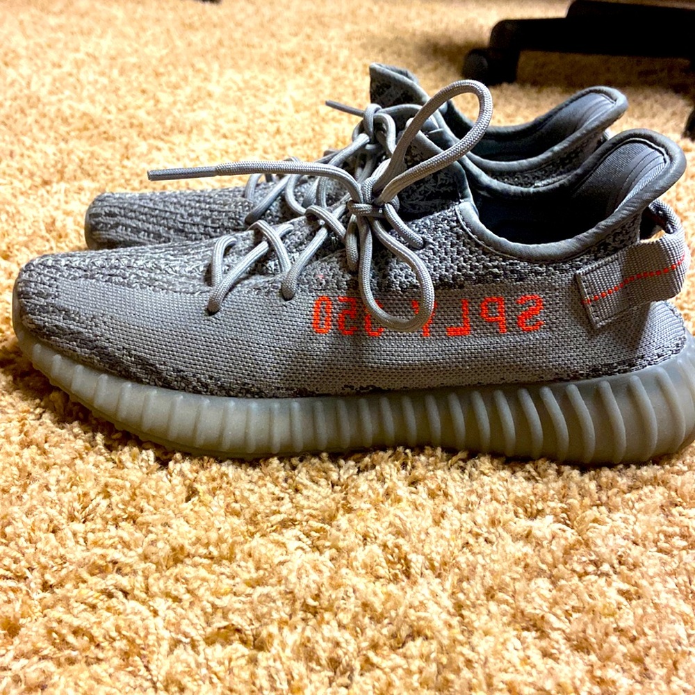 YEEZYS SHOES - Picture 1 of 5